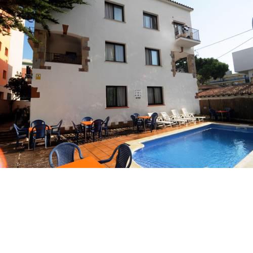 Apartamentos AR Family Caribe