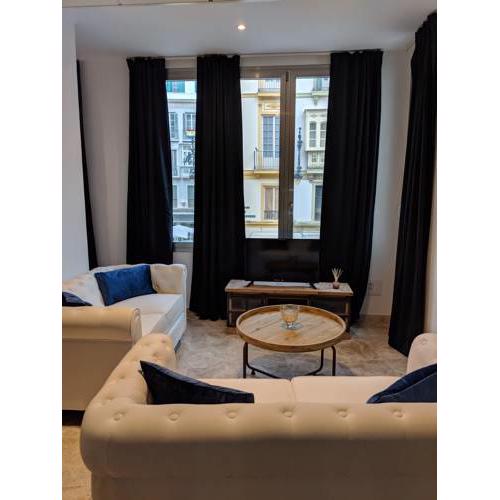 APARTAMENTOS ARC FELIX SAENZ 2 1