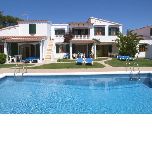 Apartamentos Arenal Playa