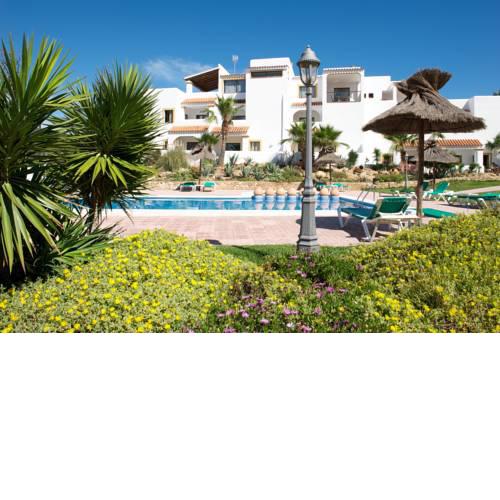 Apartamentos Blanco Sol