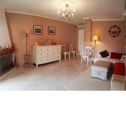 Apartamentos Cala de la Higuera