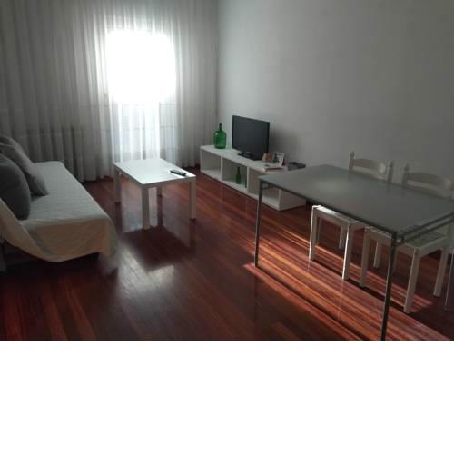 Apartamentos Caperos 1° Dcha