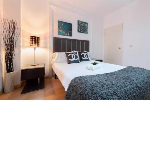 Apartamentos centro Madrid Gran via Puerta del sol