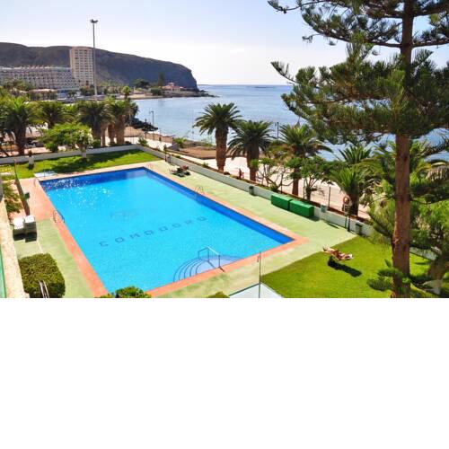 APARTAMENTOS COMODORO