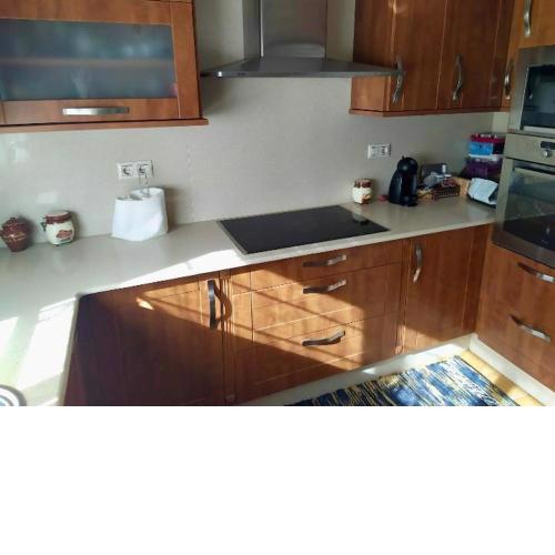 Apartamentos con jardín a un paso de la playa