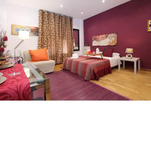 Apartamentos Conde Duque Decó