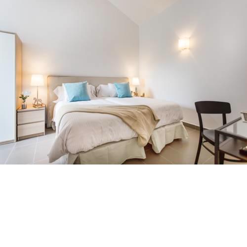 Apartamentos Cornellalux