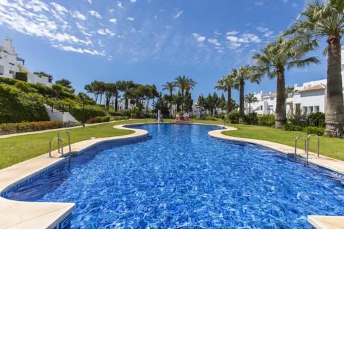 Apartamentos Duque Palm Beach Marbella