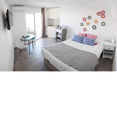 Apartamentos EAM II