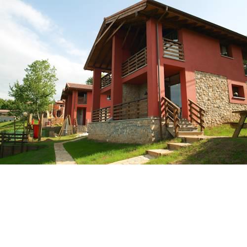 Apartamentos El Lugar