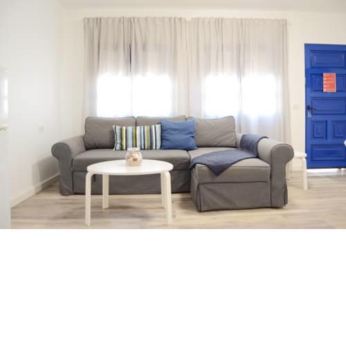 Apartamentos El Marinero - Iglesia