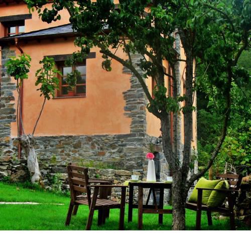 Apartamentos El Valledor