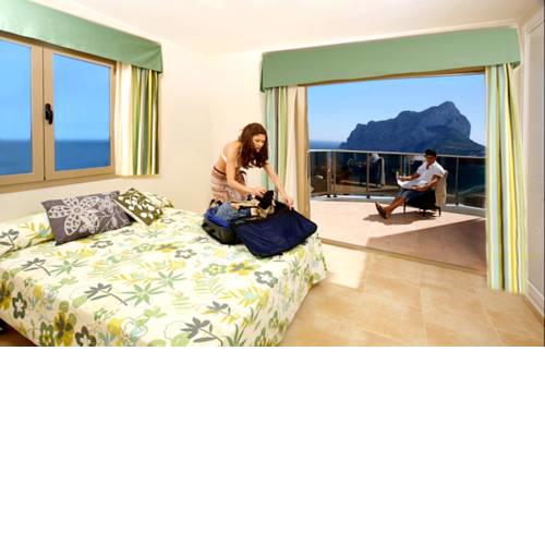 Apartamentos Esmeralda Suites