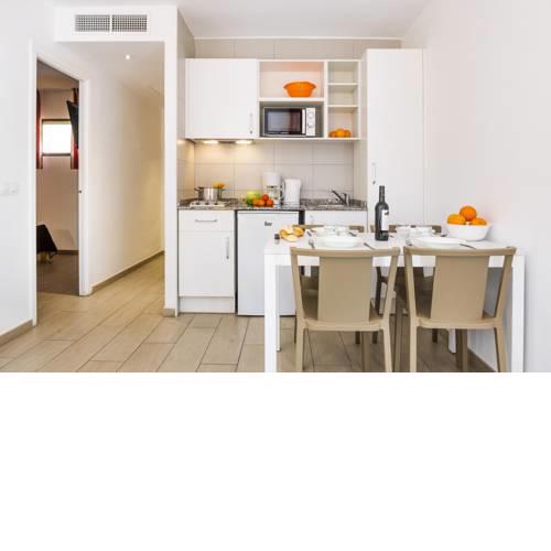 Apartamentos Flor los Almendros
