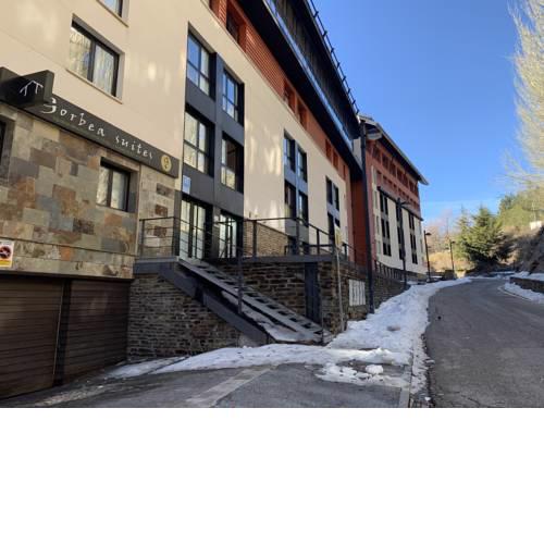 Apartamentos GHM Gorbea Suites