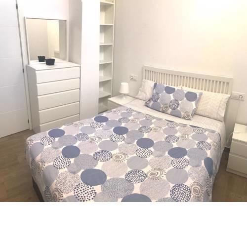 Apartamentos Infostays Mena Center