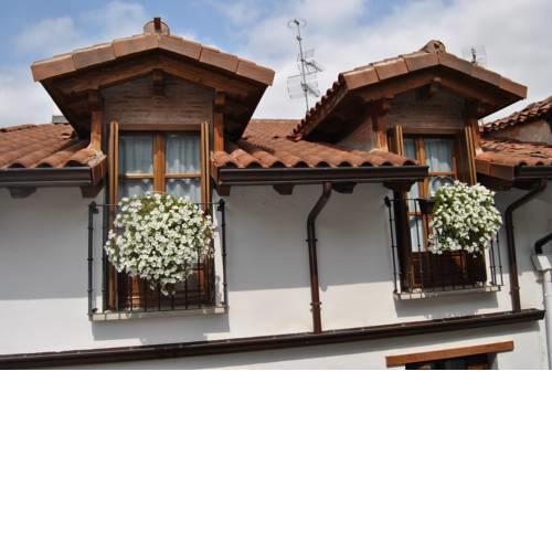 Apartamentos La Buhardilla