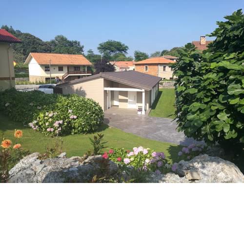 Apartamentos La Encina