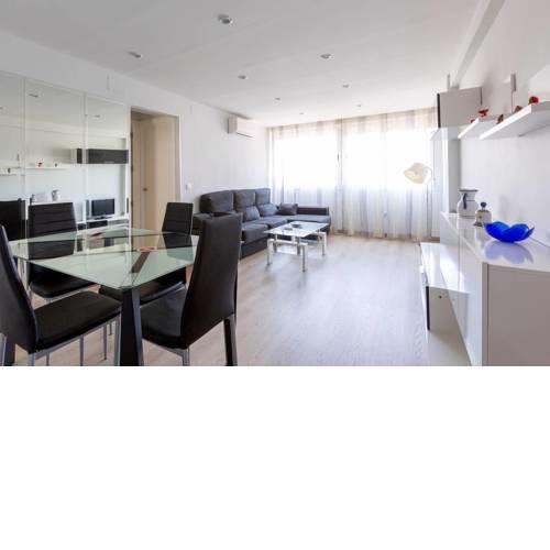 Apartamentos La Vaguada Suites