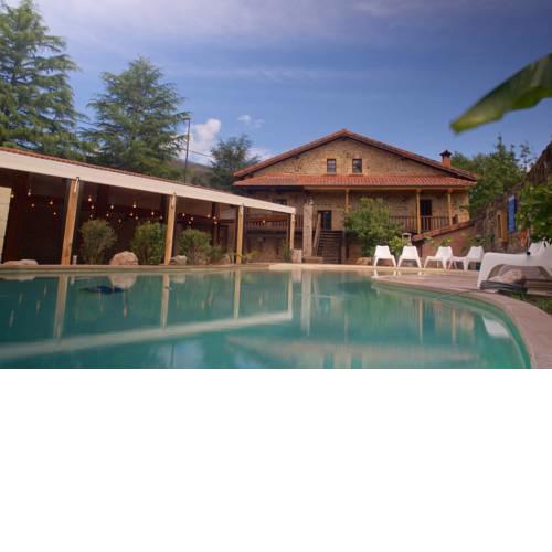 Apartamentos Lagares del Bear