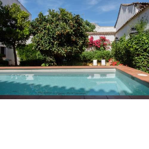 Apartamentos Los Patios de la Judería