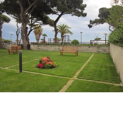 Apartamentos S'Abanell Central Park
