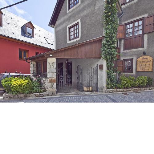 Apartamentos Salardu II