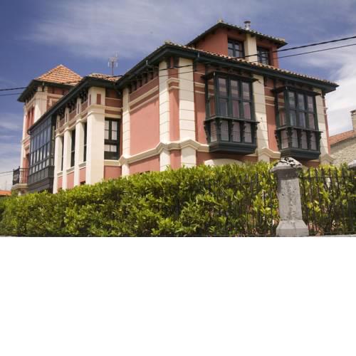 Apartamentos Turísticos La Solana
