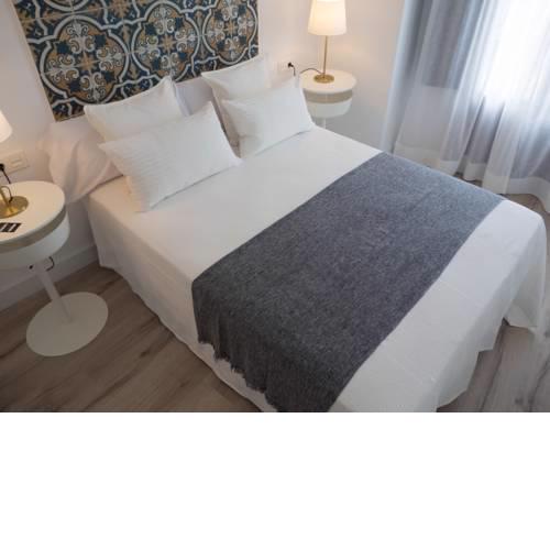 Apartamentos turísticos Torre de la Vela
