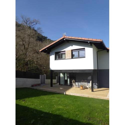 APARTAMENTOS URDAIBAI KM0