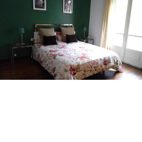 Apartamentos Urzaiz