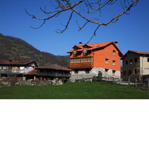 Apartamentos Valdecarzana Braña San Lorenzo