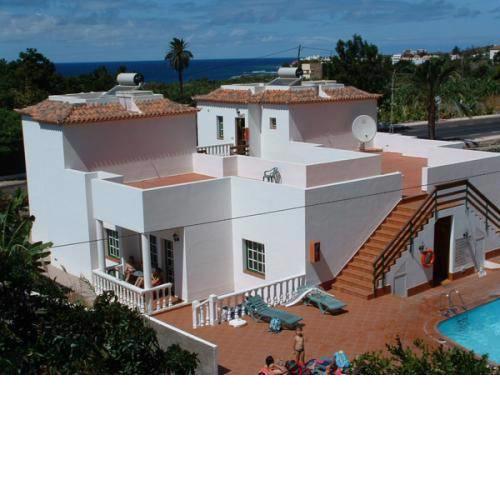 Apartamentos Villa Aurora