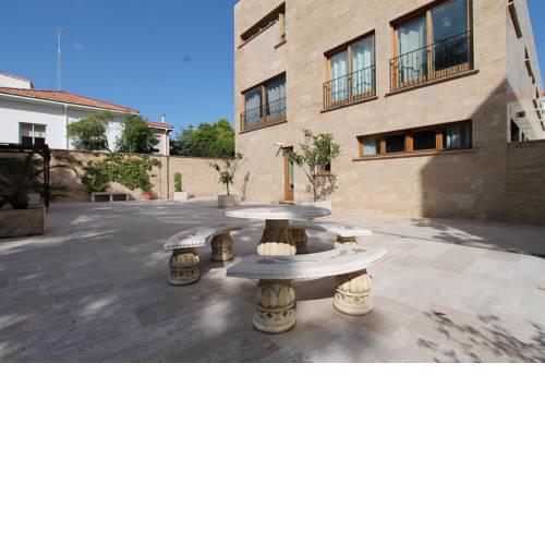 Apartamentos Villablino Arturo Soria