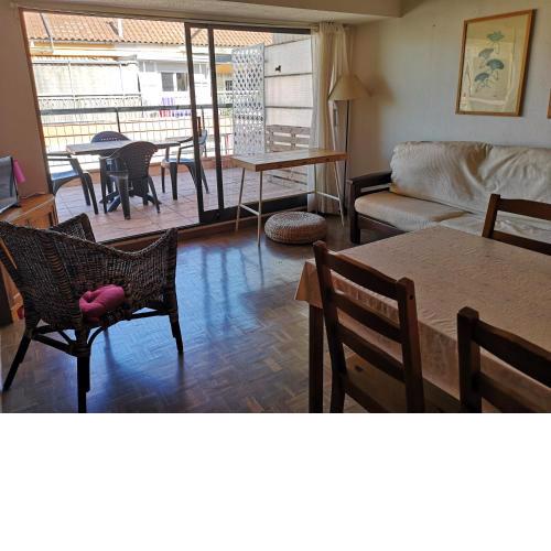 ApartEasy - Atic Sants