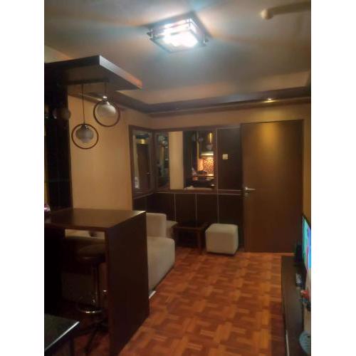 Apartemen Gateway Cicadas pemandangan Kota Pegunungan BY Sarana Cipta Mahakarya