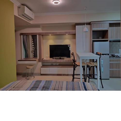 Apartemen Grand Kamala Lagoon Bekasi By Cicie Room