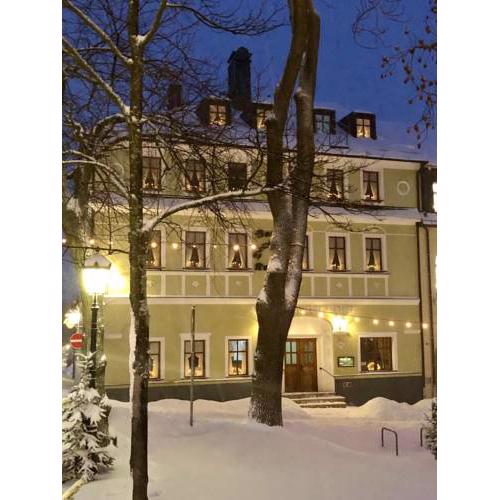 Aparthotel Deutscher Kaiser Ferienwohnungen