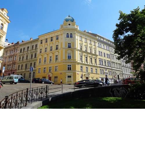 Aparthotel Old Square