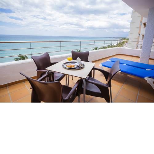 Aparthotel Puerto Azul