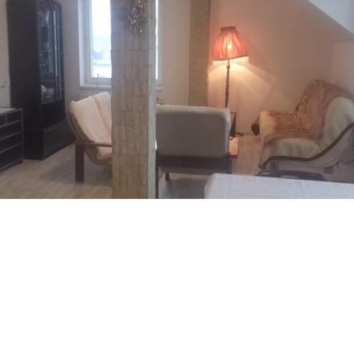 Apartmán 87 m2 v rodinném domě se samostatným vchodem v Podkrkonoší