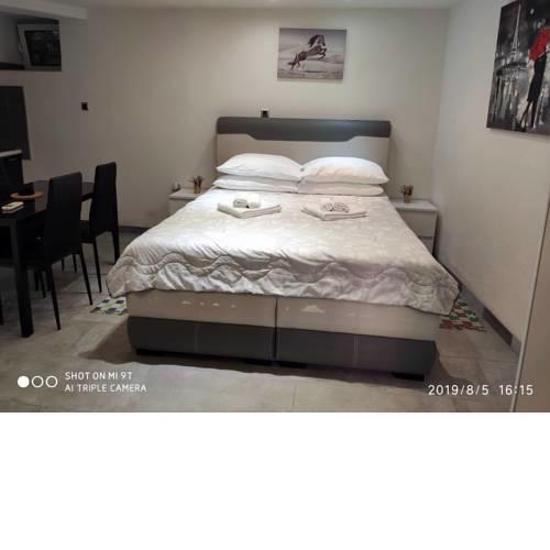 Apartman Aura