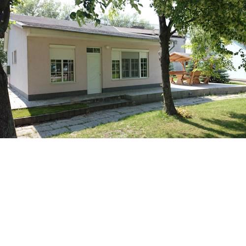 Apartmán Karolína Patince