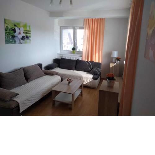 Apartman NAOMI E12
