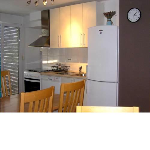 Apartman TIN