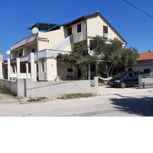 Apartmani Saška 1