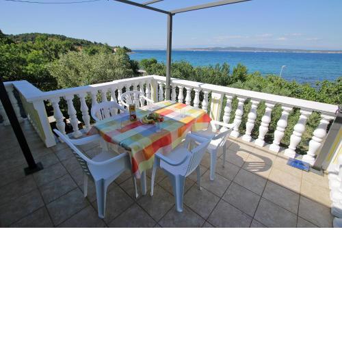 Apartmani Zdrelac - Seafront