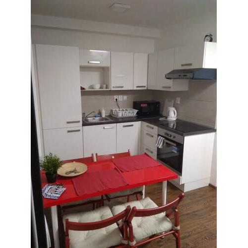 Apartmans for 2 or 6 peoples 12 min by walk from the center