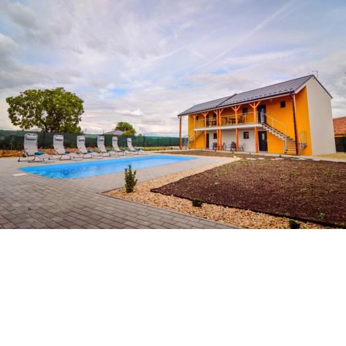 Apartmány Milovice