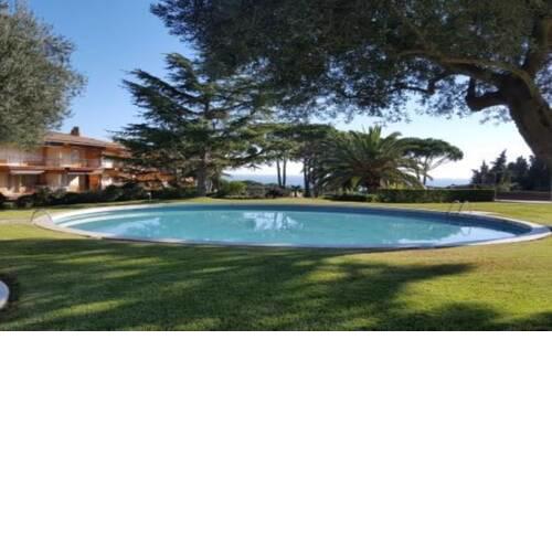 Apartment - 2 Bedrooms with Pool and Sea views young people group not allowed - 04783